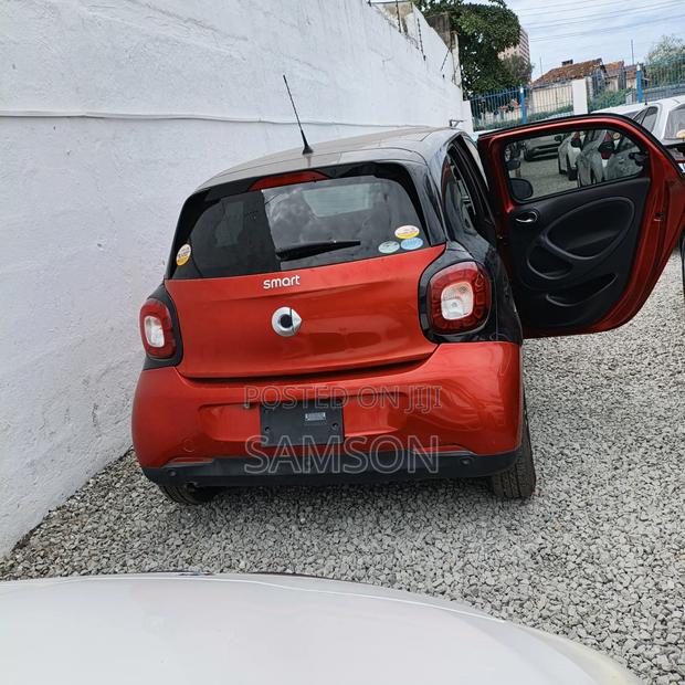 Smart ForFour 2018 Red