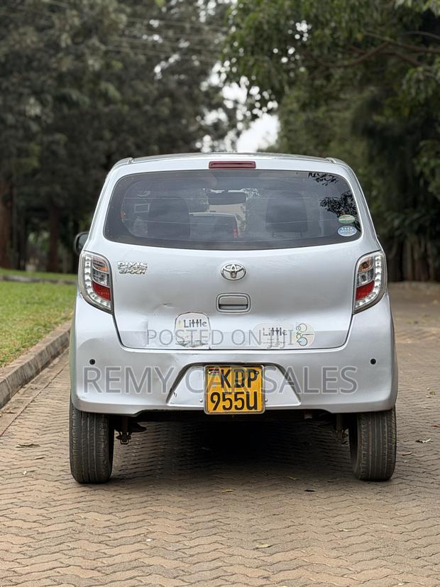 Toyota Pixis 2016 White