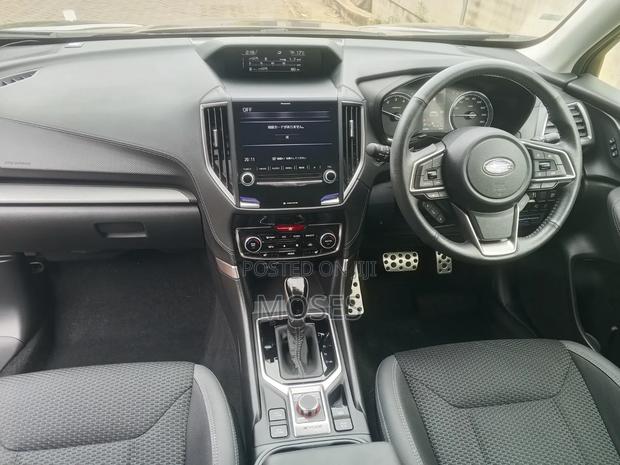 Subaru Forester 2019 Gray