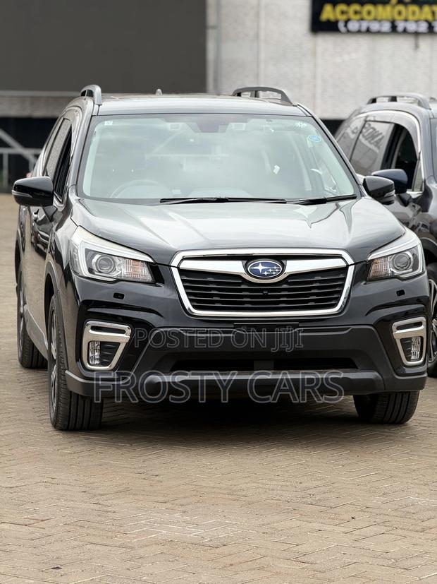 Subaru Forester Base AWD 2019 Black