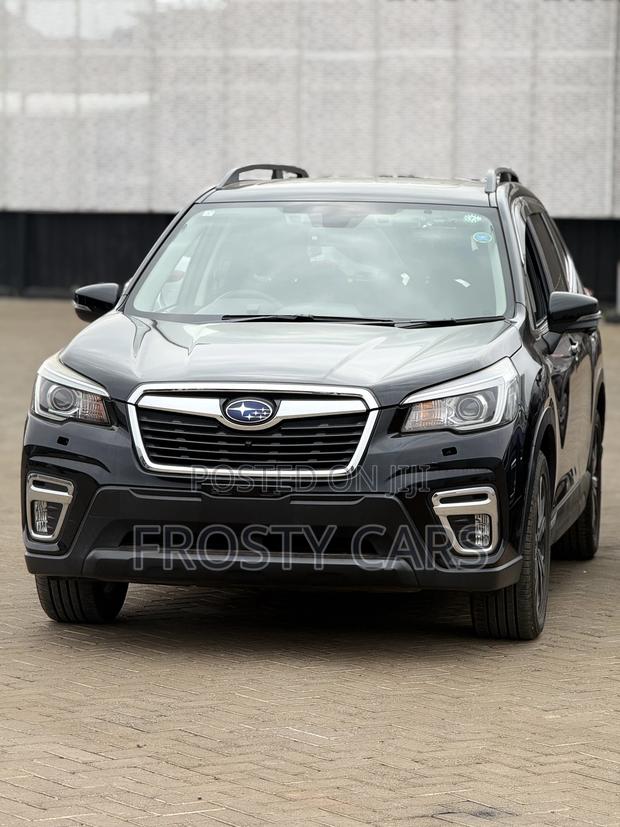Subaru Forester Base AWD 2019 Black