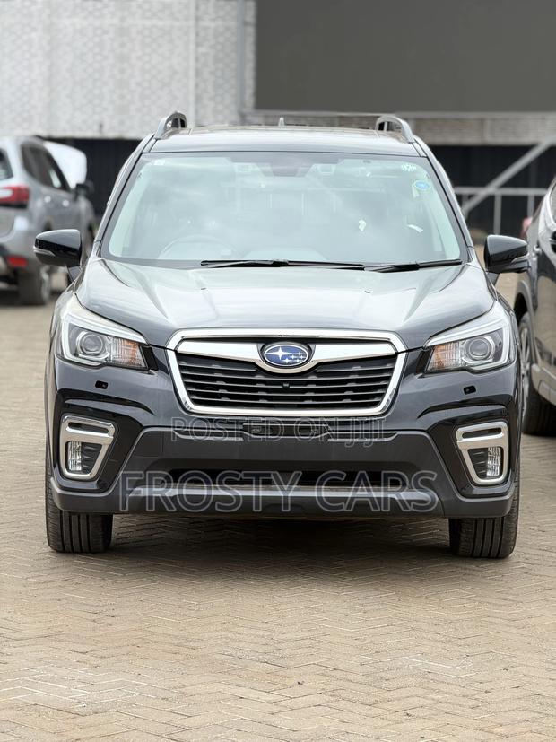 Subaru Forester Base AWD 2019 Black