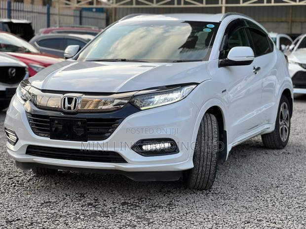 Honda Vezel 1.5 Hybrid 2WD 2019 Pearl