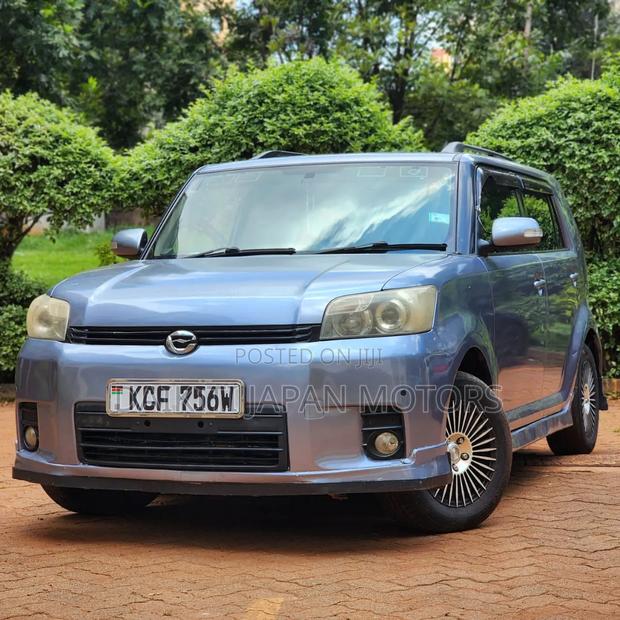 Toyota Corolla Rumion 2009 Blue