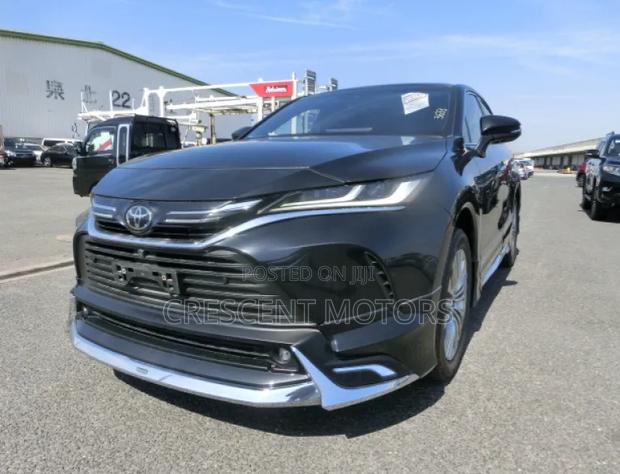 Toyota Harrier 2021 Black