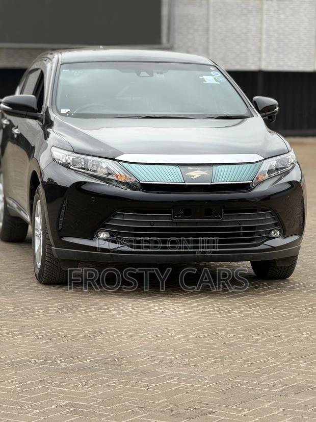 Toyota Harrier 2.0 2019 Black