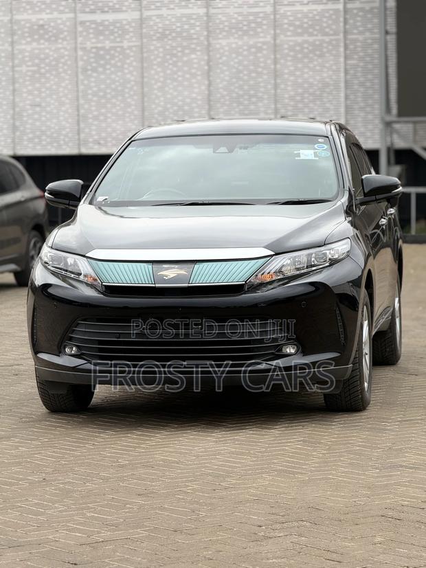 Toyota Harrier 2.0 2019 Black