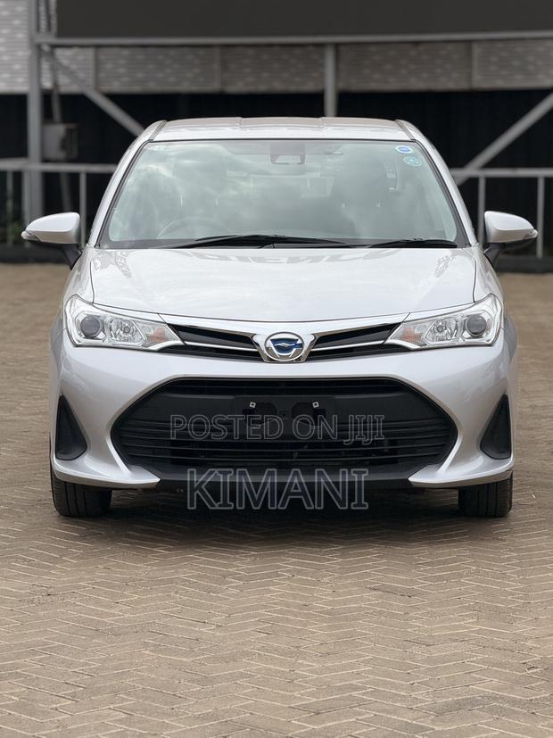 Toyota Axio 1.5 Hybrid G 2WD 2019 Silver
