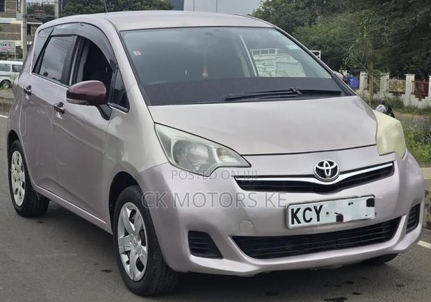 Toyota Ractis 2013 Purple