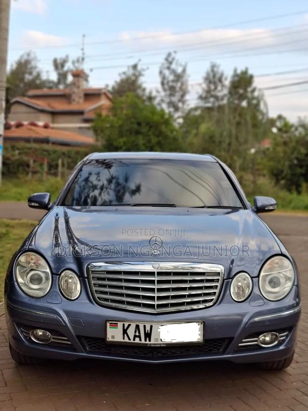 Mercedes-Benz E240 2002 Blue