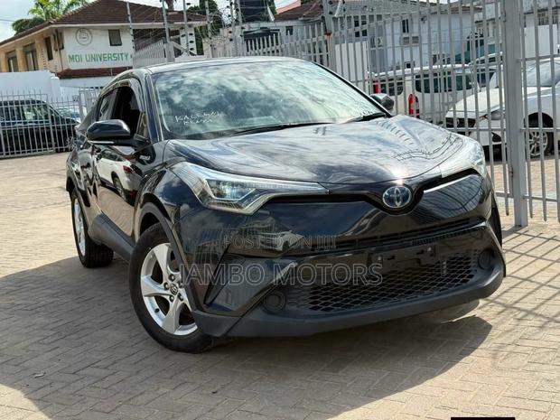 Toyota C-HR LE FWD 2019 Black