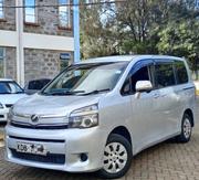 Toyota Noah 2013 Silver for sale