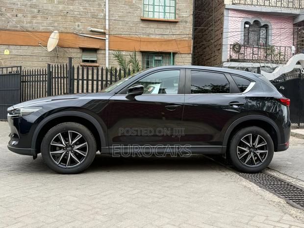 Mazda CX-5 2019 Blue