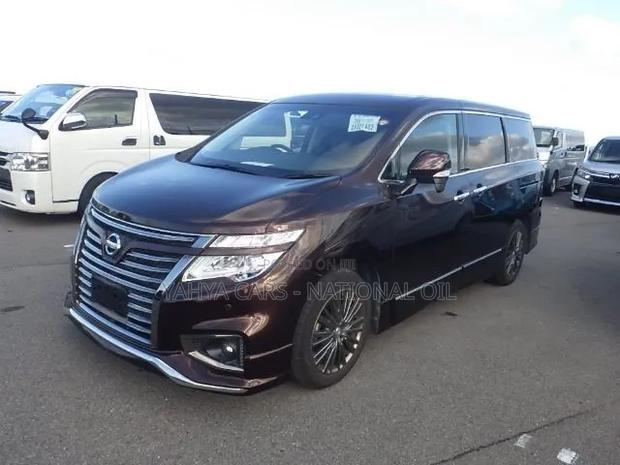 Nissan Elgrand 2019 Brown