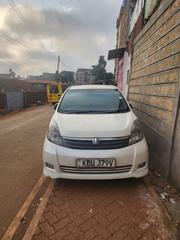 Toyota ISIS 2006 White for sale