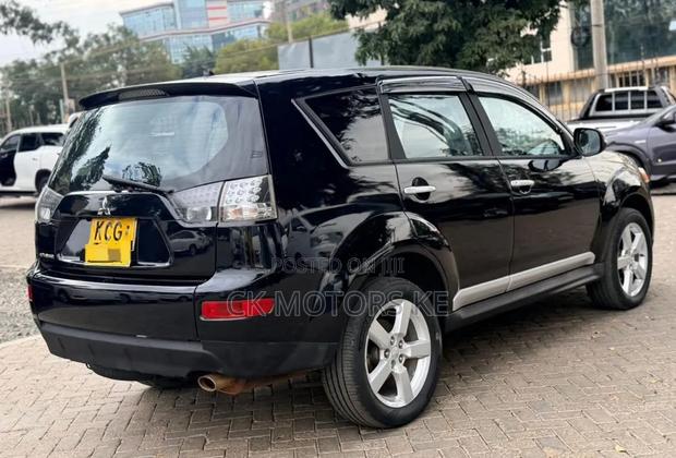 Mitsubishi Outlander 2009 Black