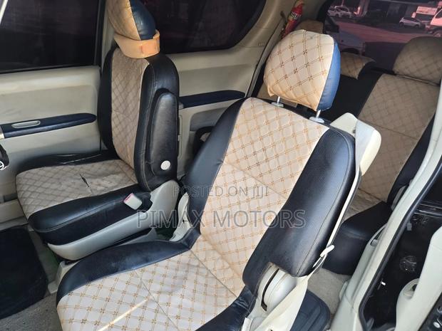 Toyota Porte 2013 Black