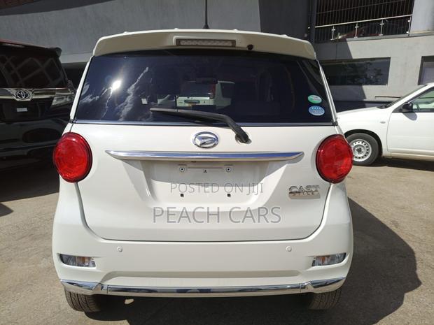 Daihatsu Cast 2018 White