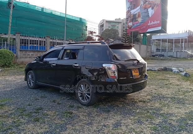 Toyota Corolla Fielder 2012 Black
