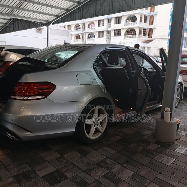 Mercedes-Benz E250 2016 Gray