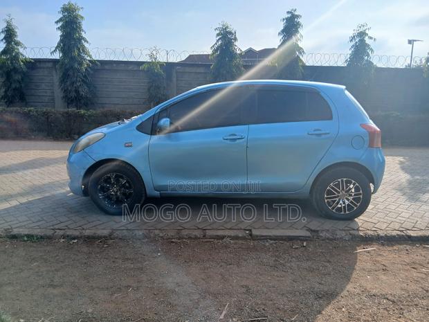 Toyota Vitz 2007 Blue