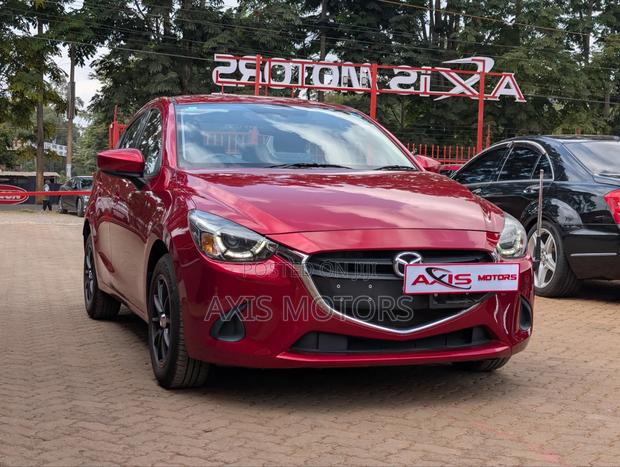 Mazda 2 2021 Red