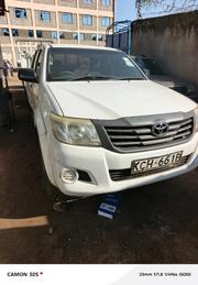 Toyota Hilux 2014 White for sale