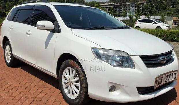 Toyota Corolla Fielder 2011 White