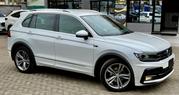 Volkswagen Tiguan 2.0T SEL R-Line AWD 4MOTION 2019 White for sale