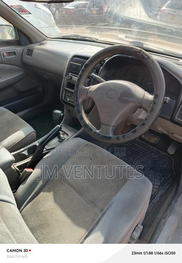 Toyota Premio 2001 White