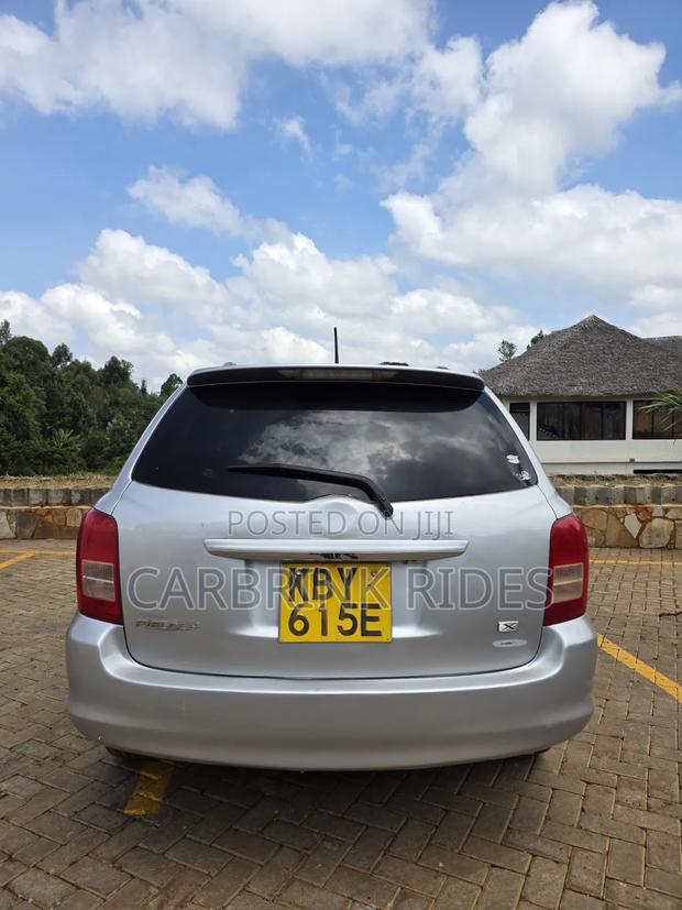 Toyota Corolla Fielder 2007 Silver