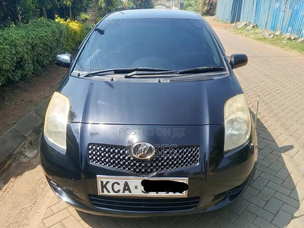 Toyota Vitz 2008 Black