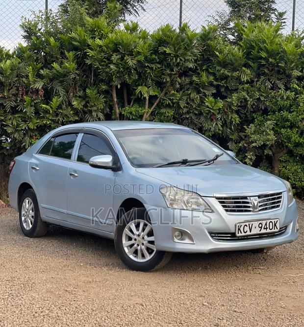 Toyota Premio 2011 Silver