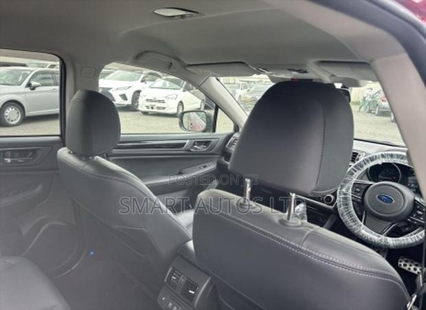 Subaru Outback 2019 Red