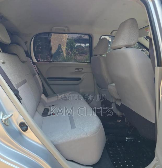 Toyota Passo 2016 Silver