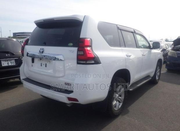 Toyota Land Cruiser 2019 Off white