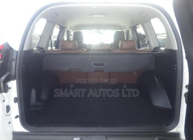 Toyota Land Cruiser 2019 Off white