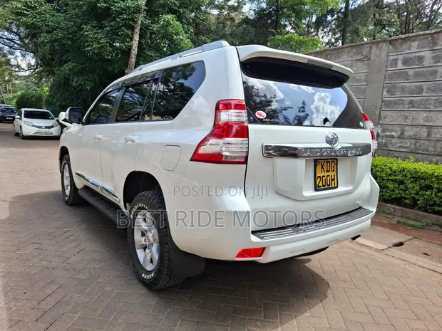 Toyota Land Cruiser Prado 2.8 D-4D 2015 White