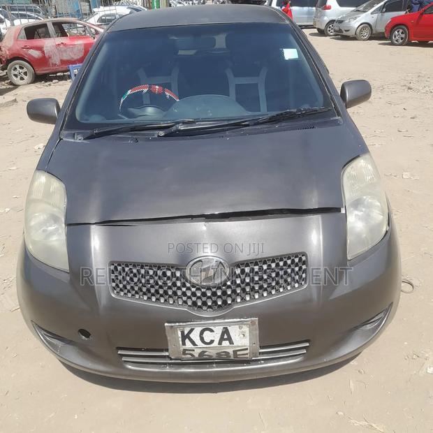 Toyota Vitz 2007 Gray
