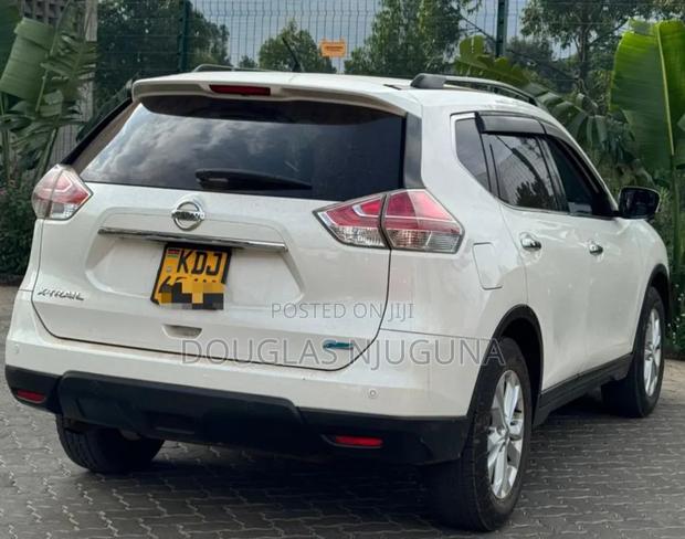 Nissan X-Trail 2016 White
