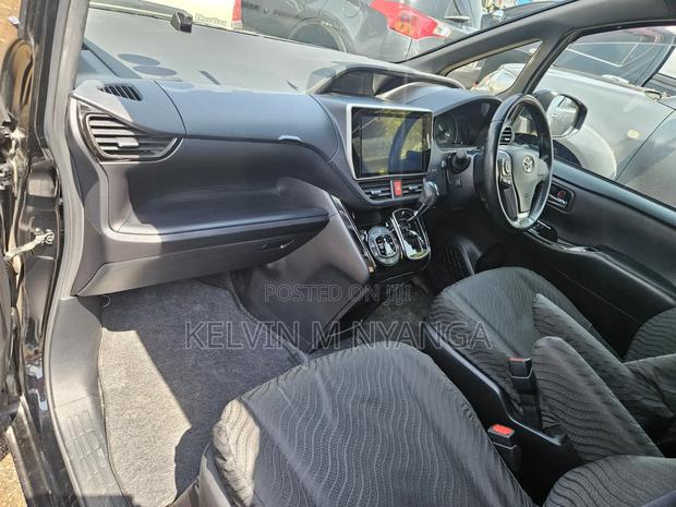 Toyota Noah 2019 Black