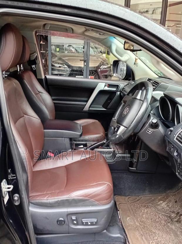 Toyota Land Cruiser 2017 Matt Black