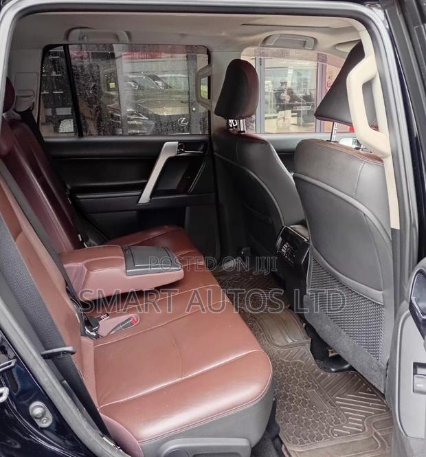 Toyota Land Cruiser 2017 Matt Black