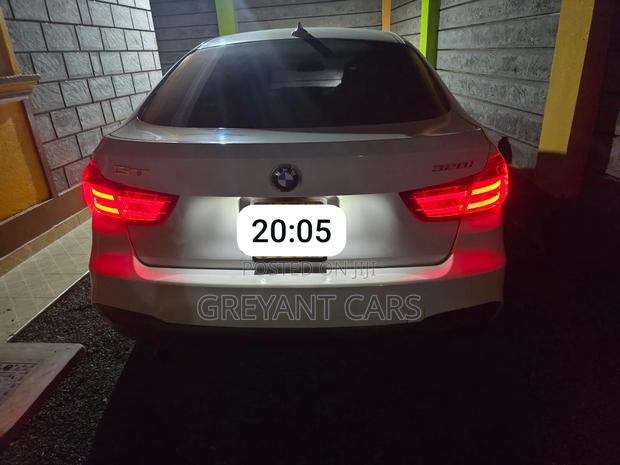 BMW 3 Series 2016 White