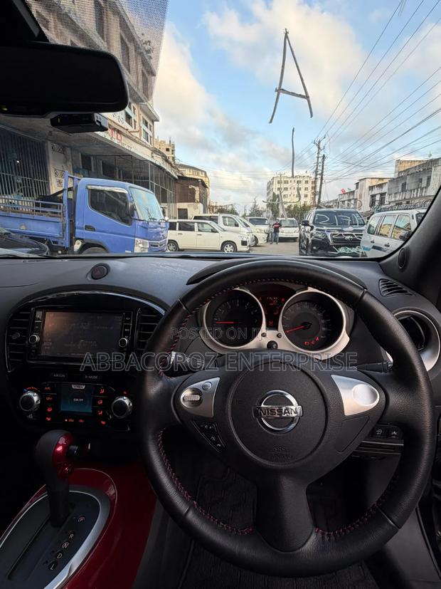 Nissan Juke 2017 Black