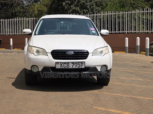 Subaru Outback 2007 White