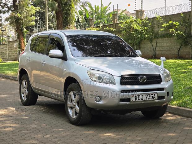 Toyota RAV4 2006 Silver