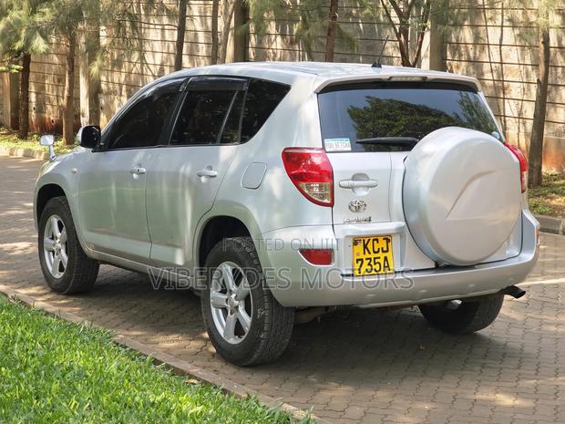 Toyota RAV4 2006 Silver