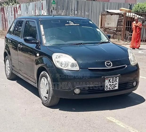Mazda Verisa 2004 Black