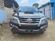 Toyota Fortuner 2016 Gray for sale